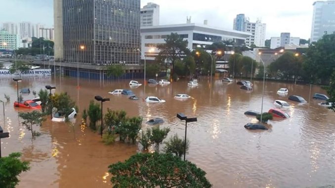 Projeto vai criar seguro para cidades brasileiras atingidas por desastres climáticos